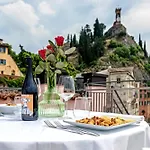 La Rocca Hotel