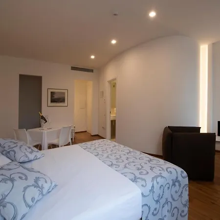 Hotel La Rocca 3*