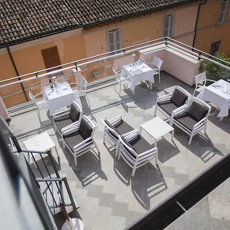 La Rocca 3*