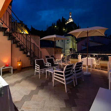 La Rocca Hotel 3*
